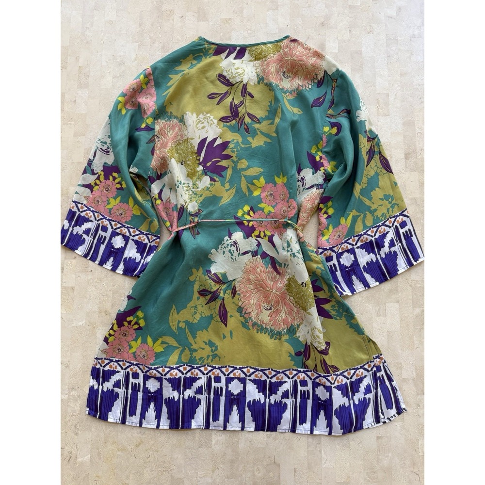 CAbi Poetry Tunic Top Women Small Silk‎ Floral Asian Relaxed Artsy Boho Kimono - Picture 9 of 10